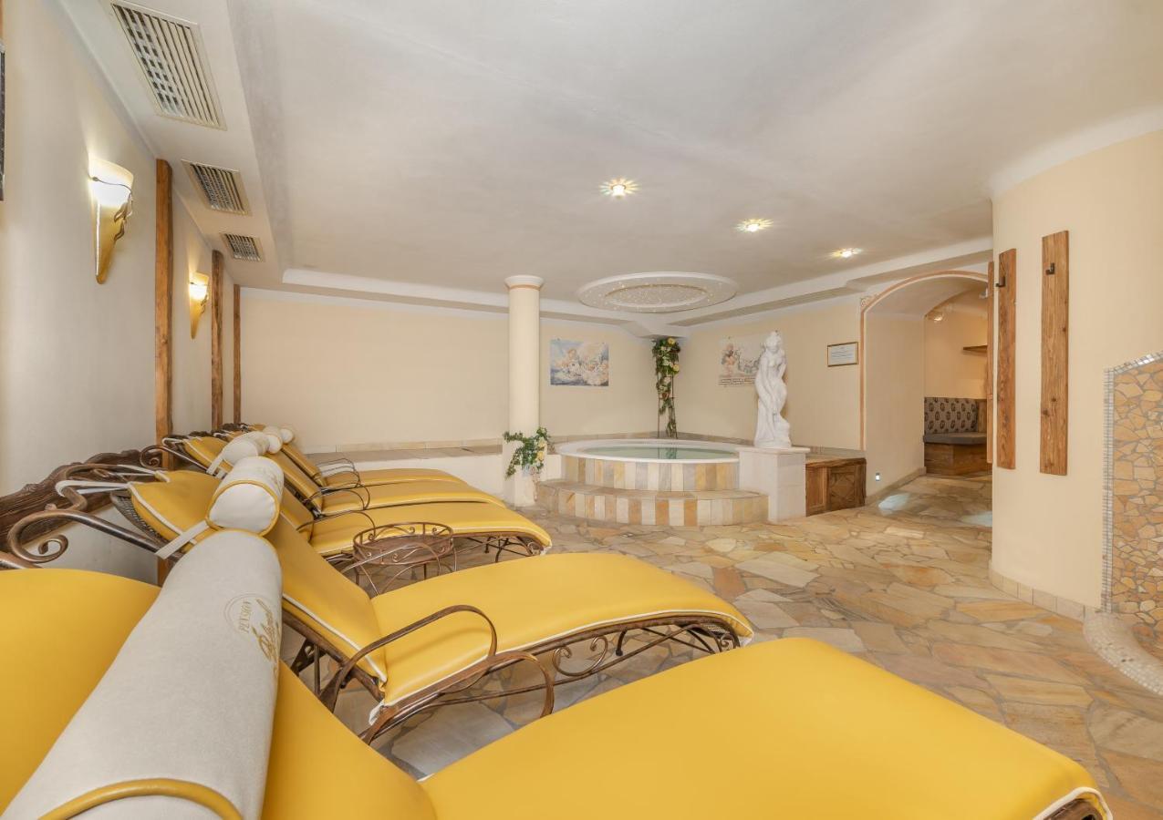 Hotel Belaval 塞尔瓦迪加尔代纳山谷 外观 照片